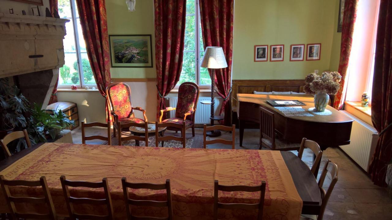 Maison D'Hotes Le Chateau De Puxe エクステリア 写真